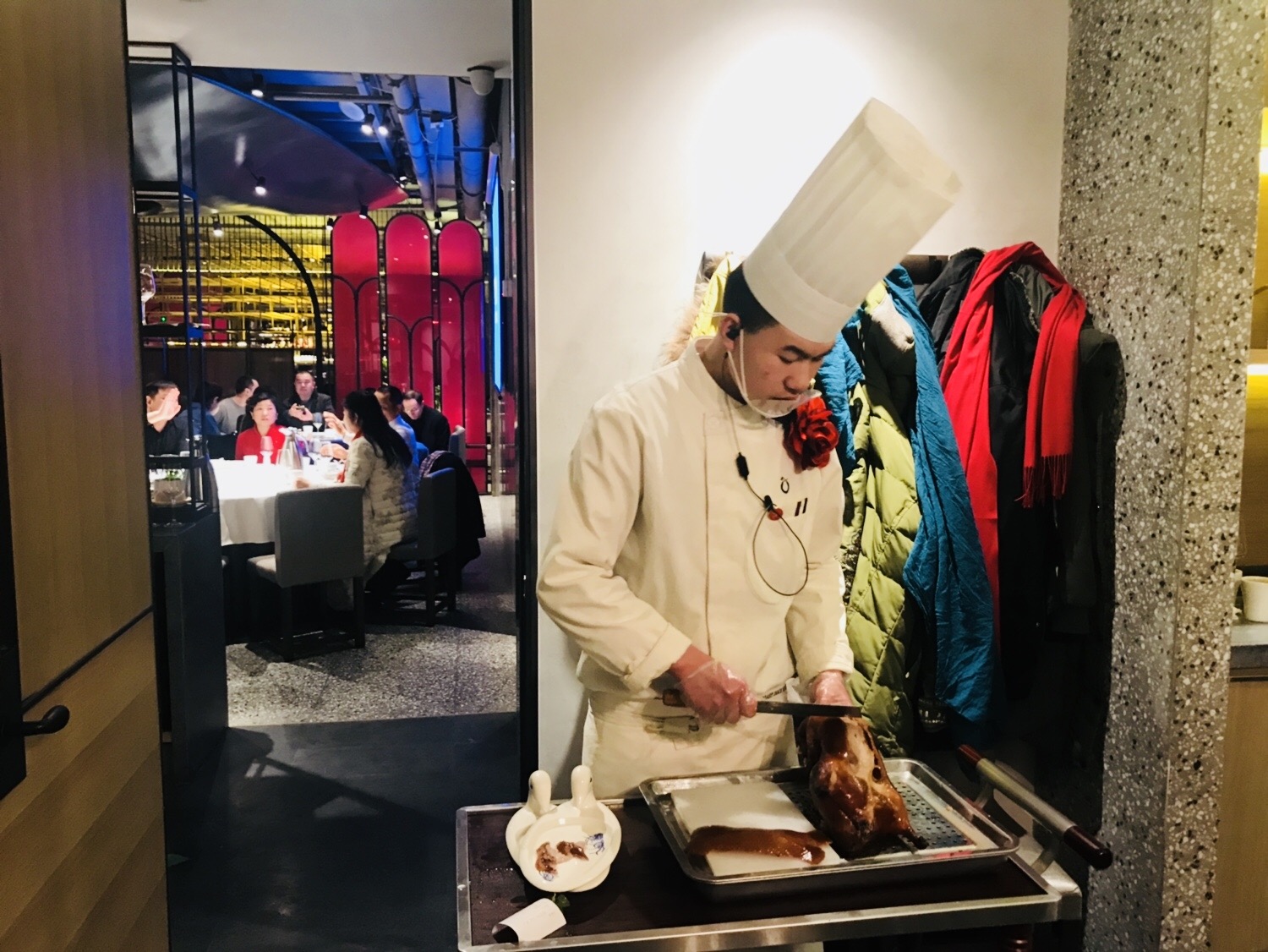 大鸭梨烤鸭探店,北京石景山区古城大鸭梨烤鸭店