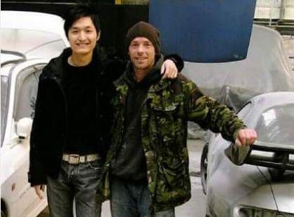 他用一片互联网卫生巾，捕获千万少女心