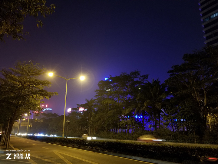 三星galaxys8还值得买吗,三星galaxys8勃艮第红