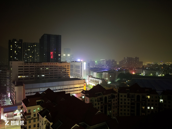 三星galaxys8还值得买吗,三星galaxys8勃艮第红