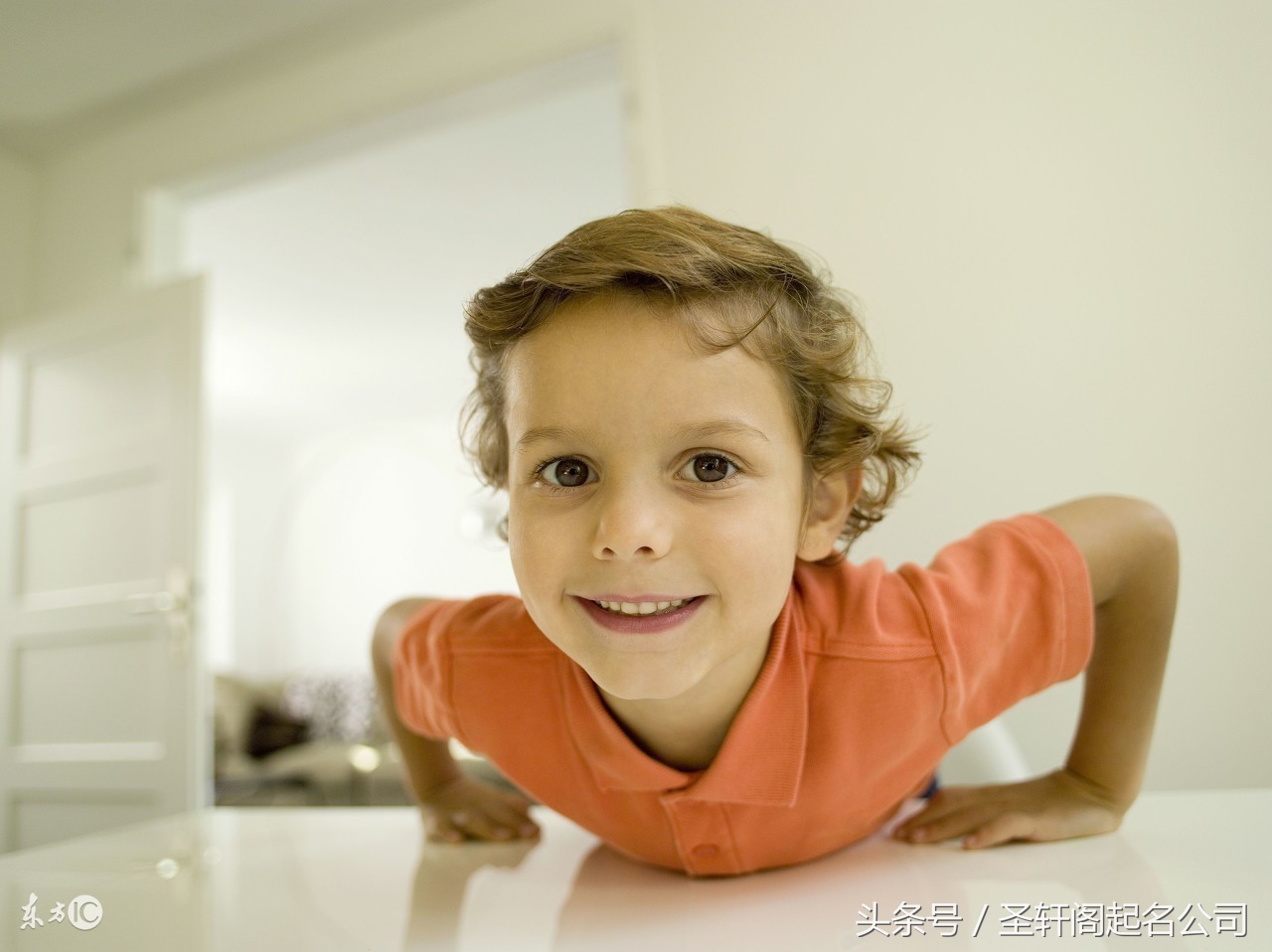 2018年男宝宝取名大全和含义,2018男宝宝霸气小名