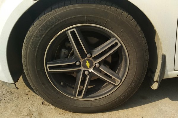 4万元的雪佛兰,14年4万公里雪佛兰爱唯欧二手车