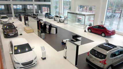 每个月刷的信用卡要收手续费的吗,信用卡还信用卡需要手续费吗