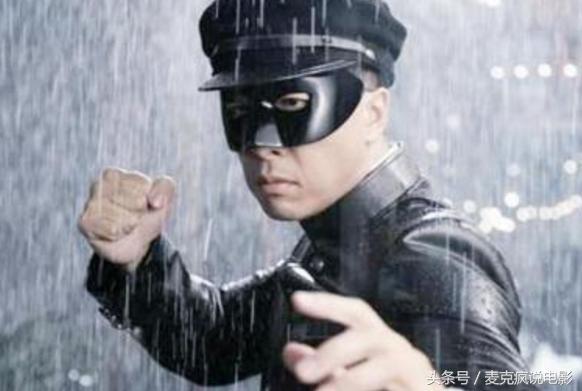 李连杰青蜂侠谁厉害,李连杰甄子丹电影英雄