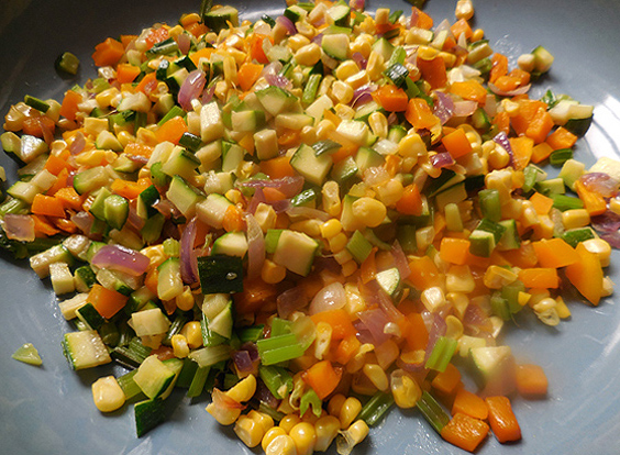 红曲米饭的正确食用方法,常做的红曲米饭