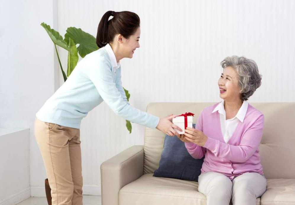 结婚生子后，婆婆居然还叫我“那个谁”！记性真的这么不好吗？