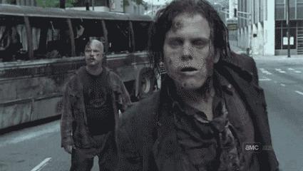 丧尸别跑！《行尸走肉》里那些“对抗丧尸”的终极*器武**（第一季）