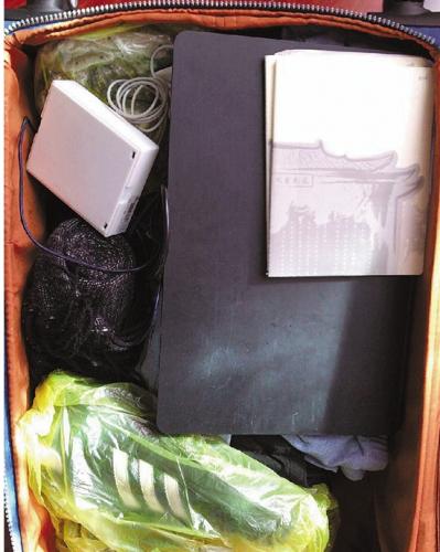 大学生放假回家给家人带点什么,大学生假期回家带些什么东西