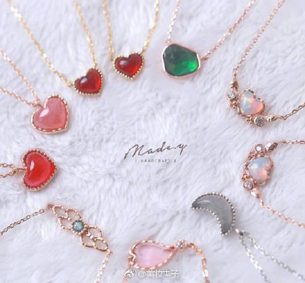 有哪些小众但是有内涵的首饰,大牌的小众首饰