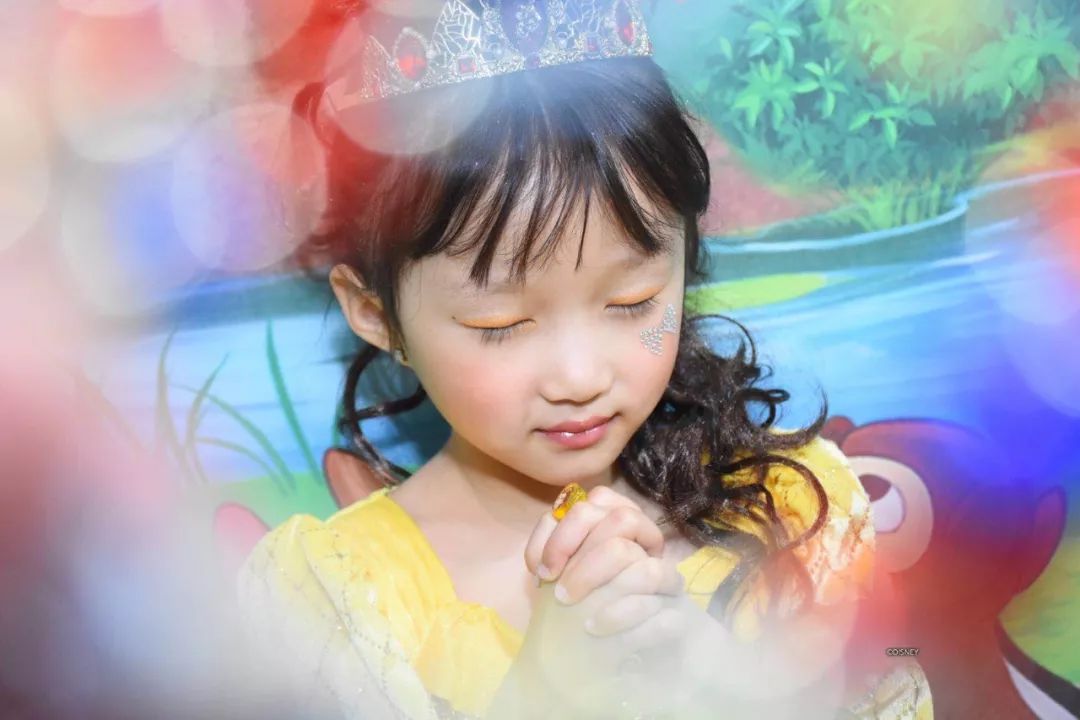 香港迪士尼攻略一日游最新版,香港迪士尼游玩全攻略路线推荐