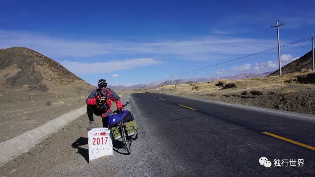 当你还在为生活抱怨,当你还在抱怨生活不易的时候