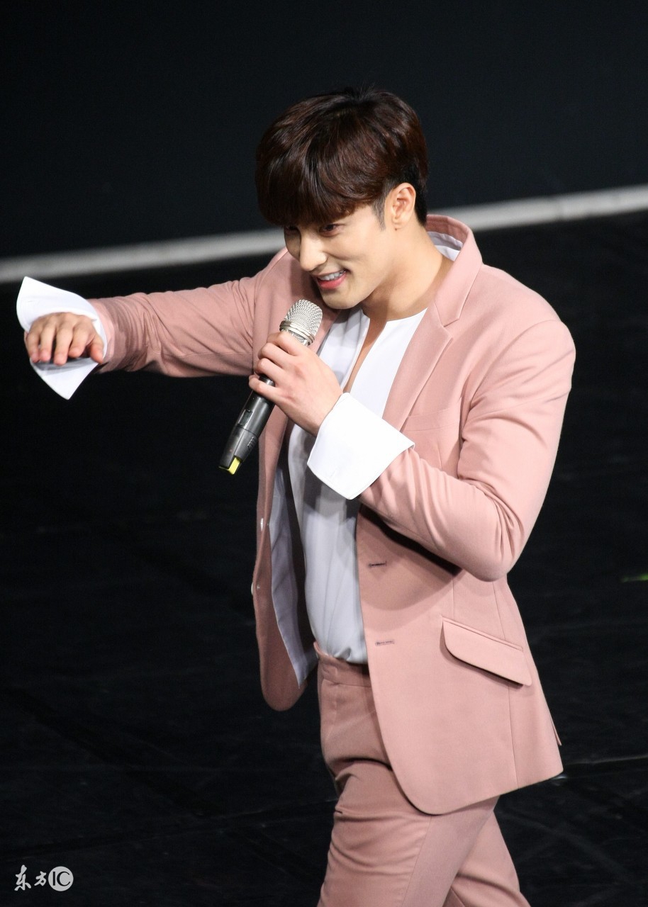 韩国人的发型好看,韩国人长得像中国人