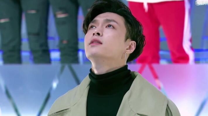 张艺兴的练习生经历能把你看哭，四年八个月他是这么苦过来的！