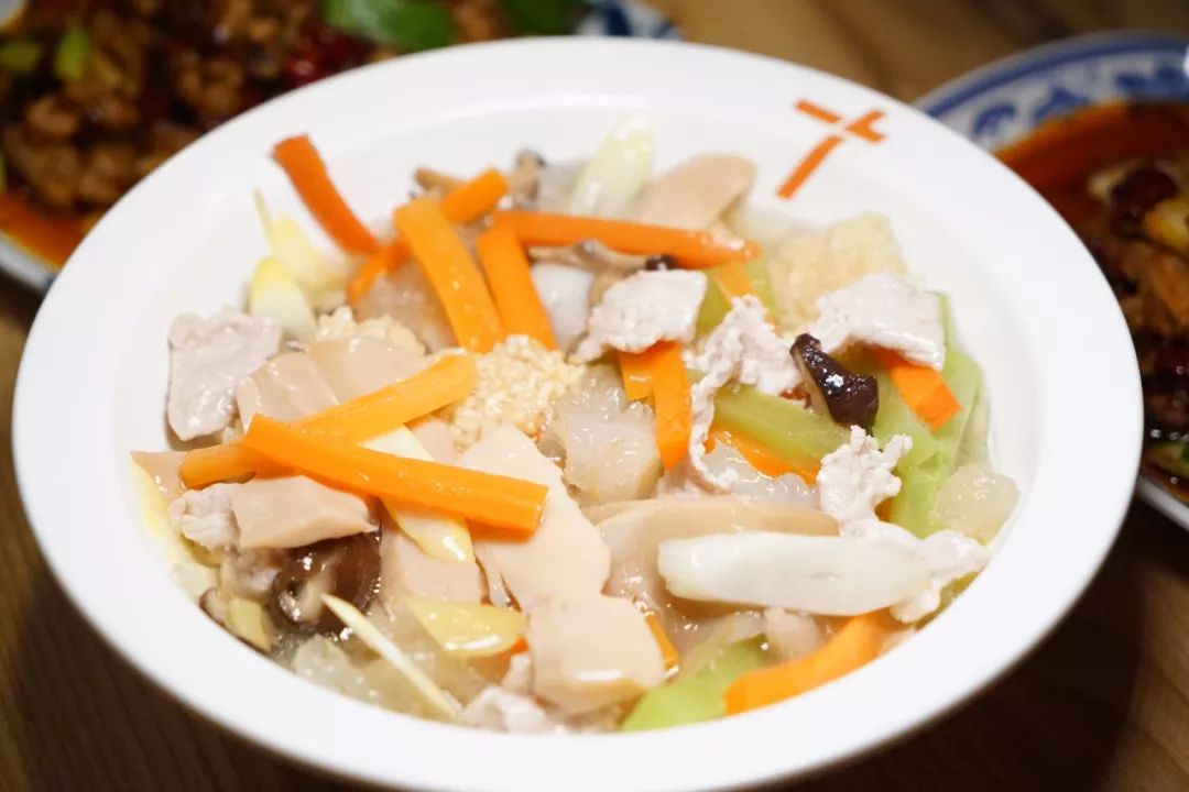 贵阳小河，一个被遗忘的美食行政区，让我捡起你的回忆！