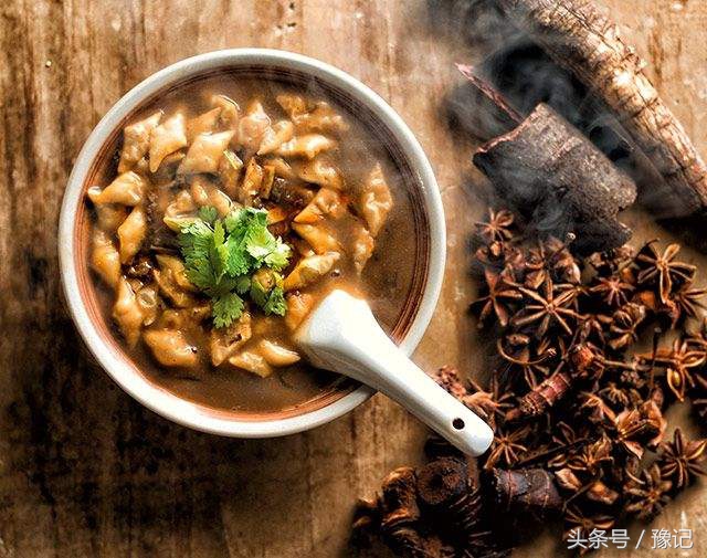 商丘,周口,开封,豫东这些地道美食你吃过多少?