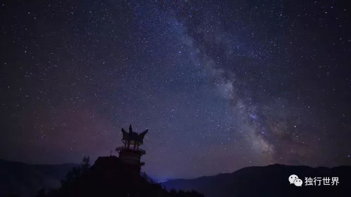 当你还在为生活抱怨,当你还在抱怨生活不易的时候