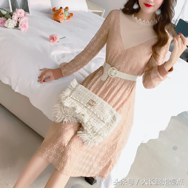 秋季显瘦收腰连衣裙,2022最流行的连衣裙显瘦遮冬肚