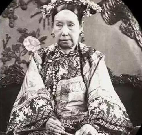 范冰冰护肤秘籍大曝光,范冰冰化身美妆博主开始疯狂安利