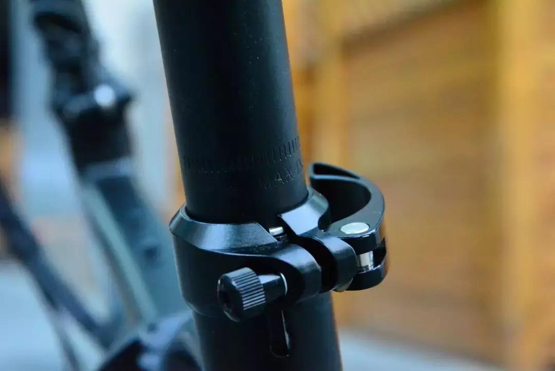 比小米好电动车,正步折叠电动自行车测评