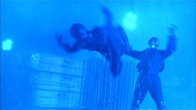 李连杰青蜂侠谁厉害,李连杰甄子丹电影英雄