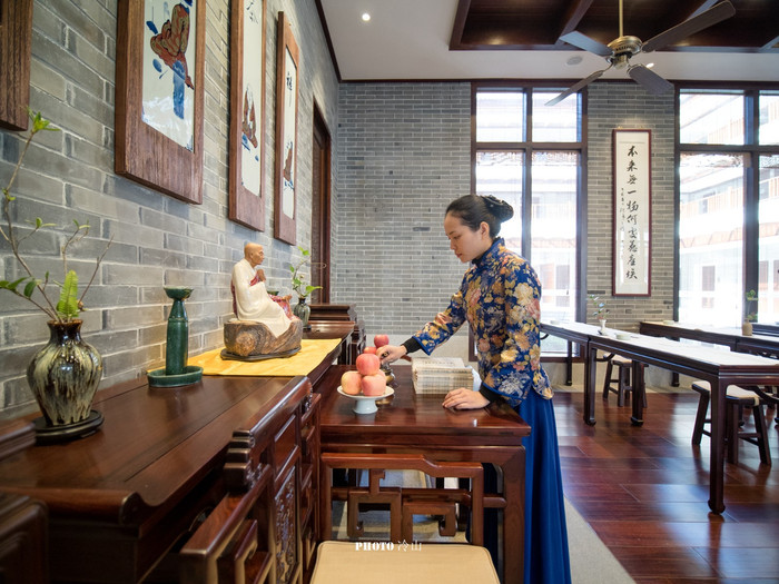 骞夸笢鍝噷鍙互绂呬慨浣忓,宀崡绂呬慨閰掑簵鍥剧墖