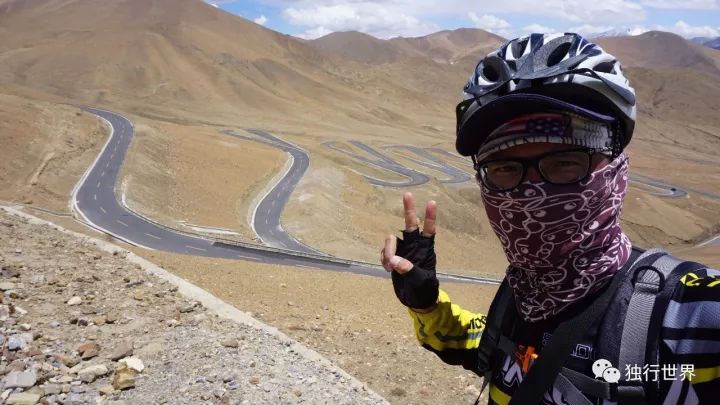 当你还在为生活抱怨,当你还在抱怨生活不易的时候