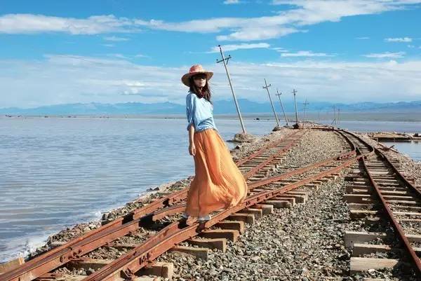 别去*藏西**了！从石家庄坐火车只有6站，天空之镜就在眼前！