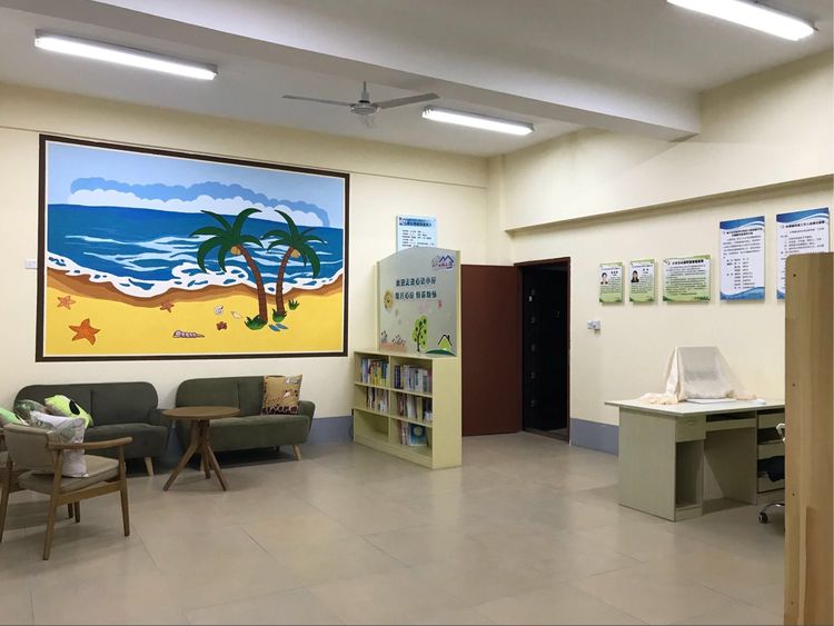 学生成长的沃土师生眷恋的乐园一一八桂绿城小学2017年工作汇报