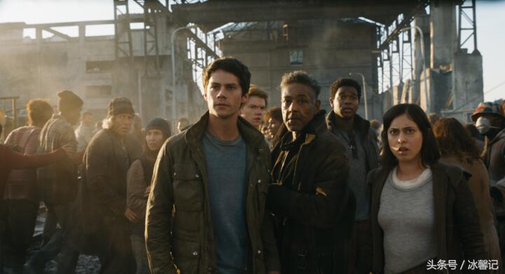 移动迷宫3花絮,移动迷宫3冲破围墙片段