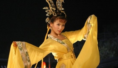 妻子生病住院丈夫却离奇失踪,妻子重病在床竟惨遭丈夫抛弃