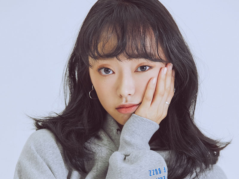 单眼皮肿眼泡日常眼妆教程新手,肿眼泡单眼皮适合什么眼妆