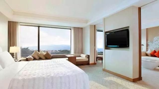 清迈酒店该如何选择，推荐你6家在闹市酒店，出门就能加入狂欢！