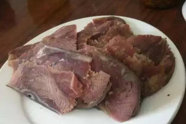 在北京买点什么年货回家,在北京置办什么年货带回老家