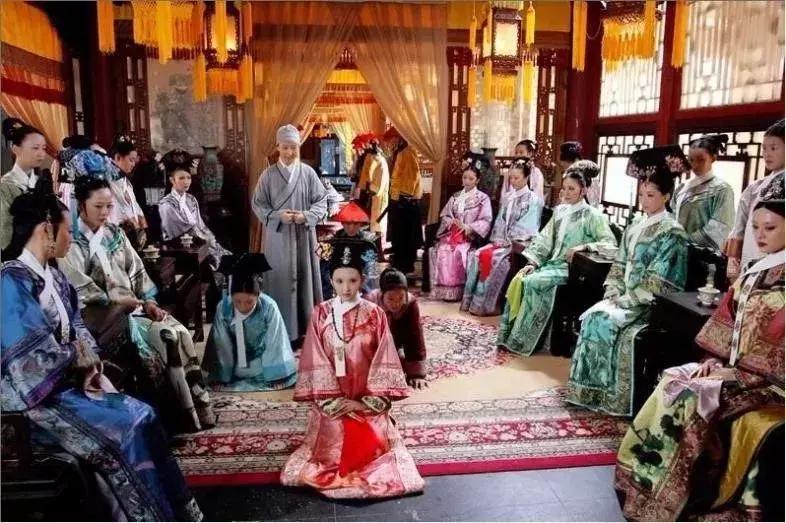 在北京买点什么年货回家,在北京置办什么年货带回老家