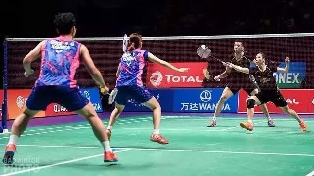 羽毛球应对封网教学,羽毛球双打网前封网技术