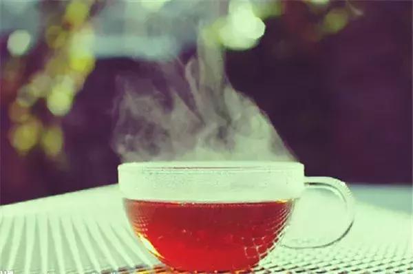 红茶喝多久才能养胃,红茶什么时候喝才养胃