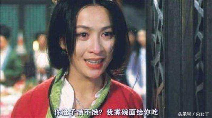 周星驰电影中历任星女郎现状如何,最老星女郎周星驰