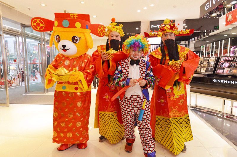 重庆卖场开年福袋大战，世纪新都周六发售拔得头筹