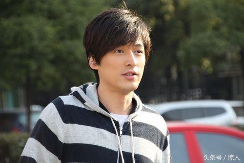男神胡歌个人资料,胡歌19岁帅气图片