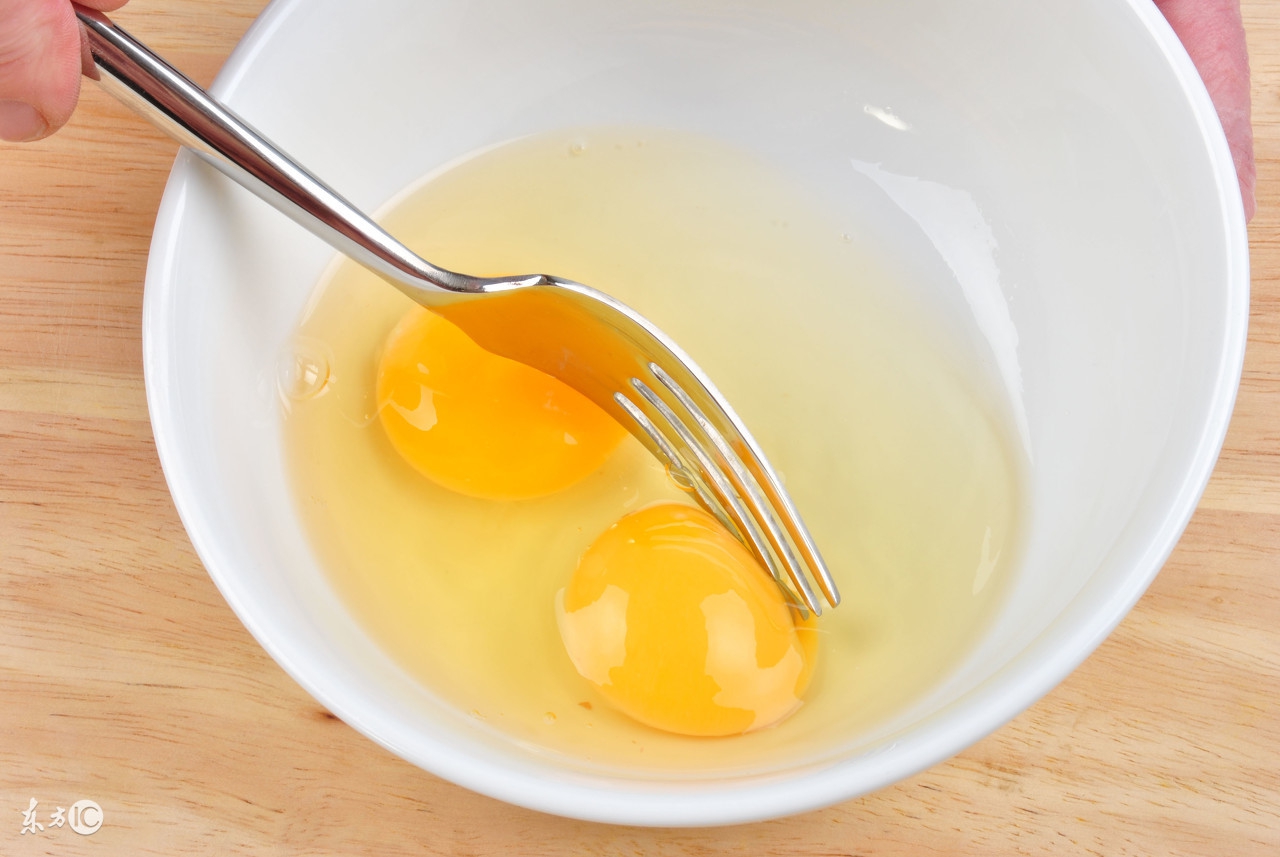 失眠中药栀子,失眠折磨人精神崩溃