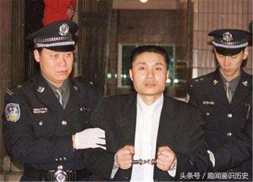 张君共杀了多少人,杀28人的悍匪张君