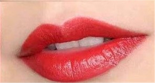 今年最流行的网红口红颜色,名牌口红平价替代品牌