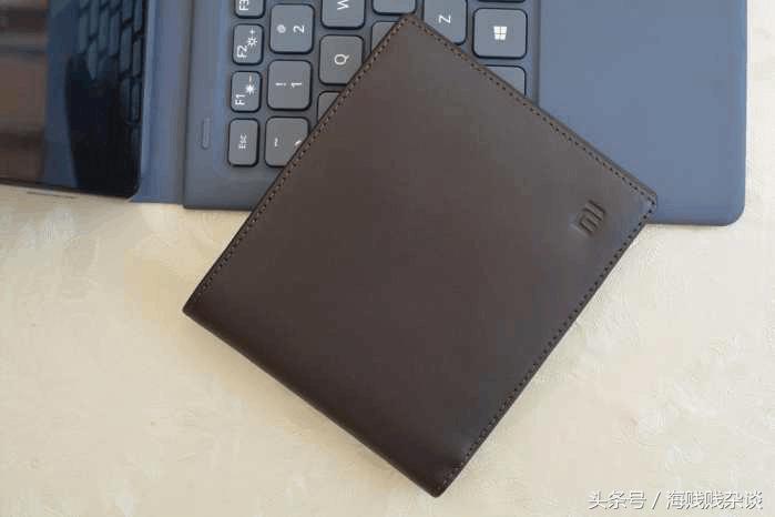 小米生态再出新品，89元真皮钱包横空问世，颠覆暴利行业？