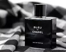 你身上有她的香水味,你身上有他的香水味完整版