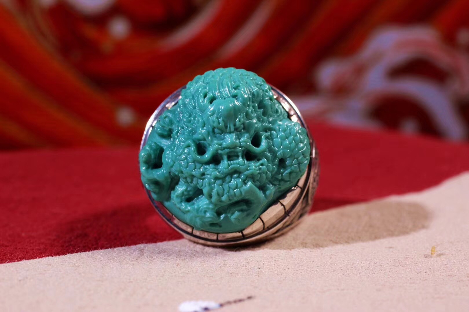 北工牙雕大师作品,喀什纯黄铜手工制作戒指