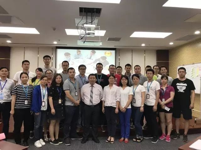 课匠故事|周雪锋:从商业干将到专业课匠