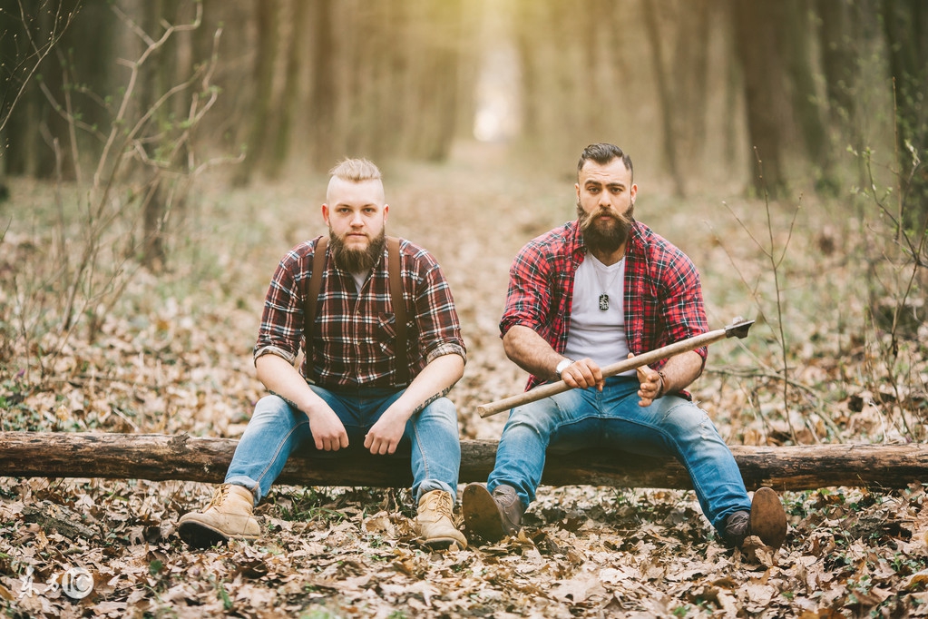 服装搭配男士专业套装,男士春季牛仔裤穿搭技巧