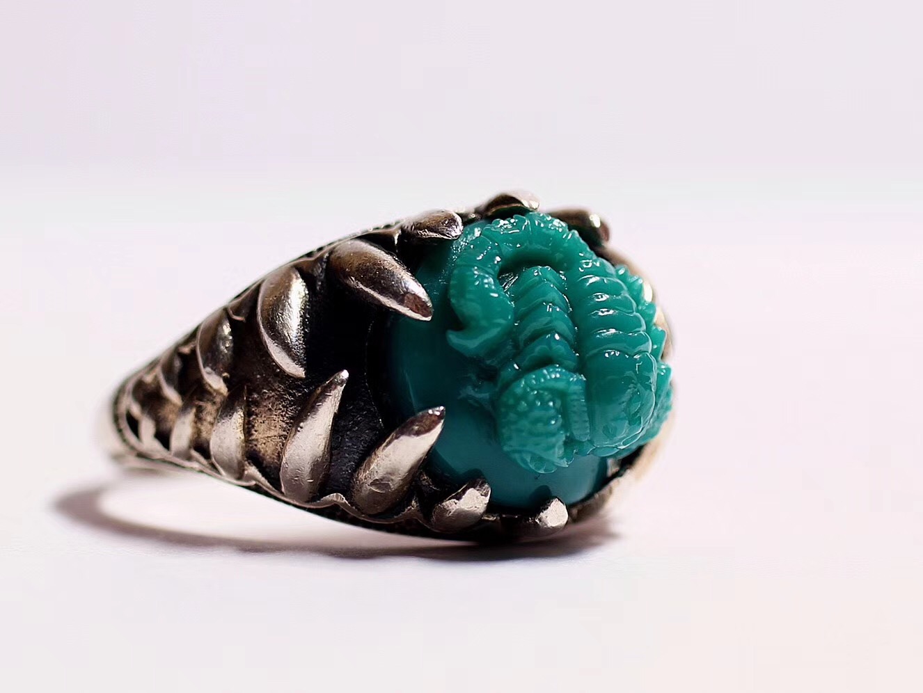 北工牙雕大师作品,喀什纯黄铜手工制作戒指