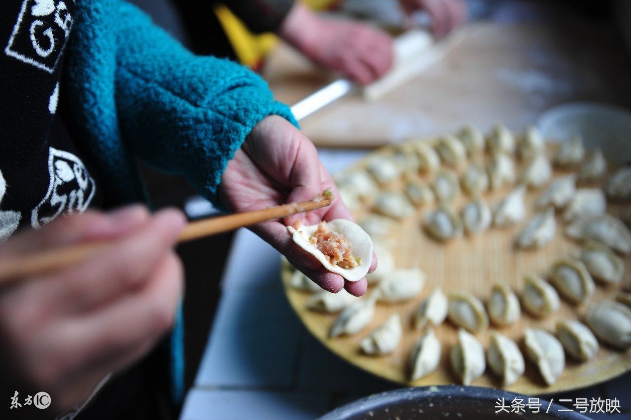 熬年守岁民间传说,一种习俗及其寓意守岁