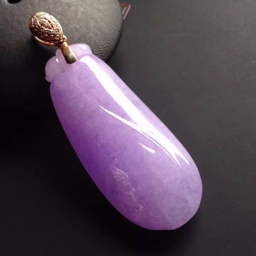 紫罗兰翡翠紫为贵,翡翠紫为贵黄为尊